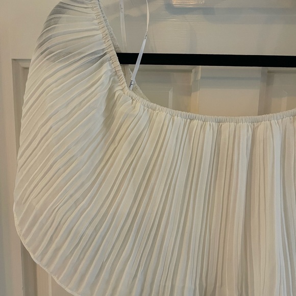 Lulus White Tiered Pleated Dress (S) - Picture 8 of 8